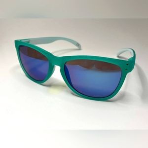 UniqueSeafoam Green Polarized Sunglasses!